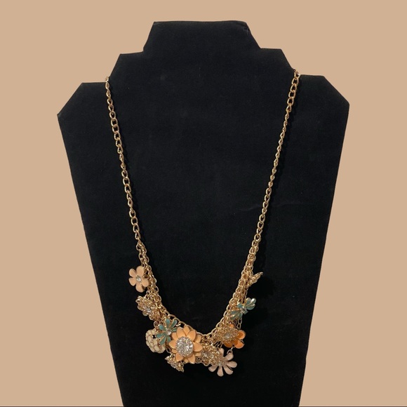 Goldtone Necklace with Flowers and Rhinestones - Picture 2 of 4